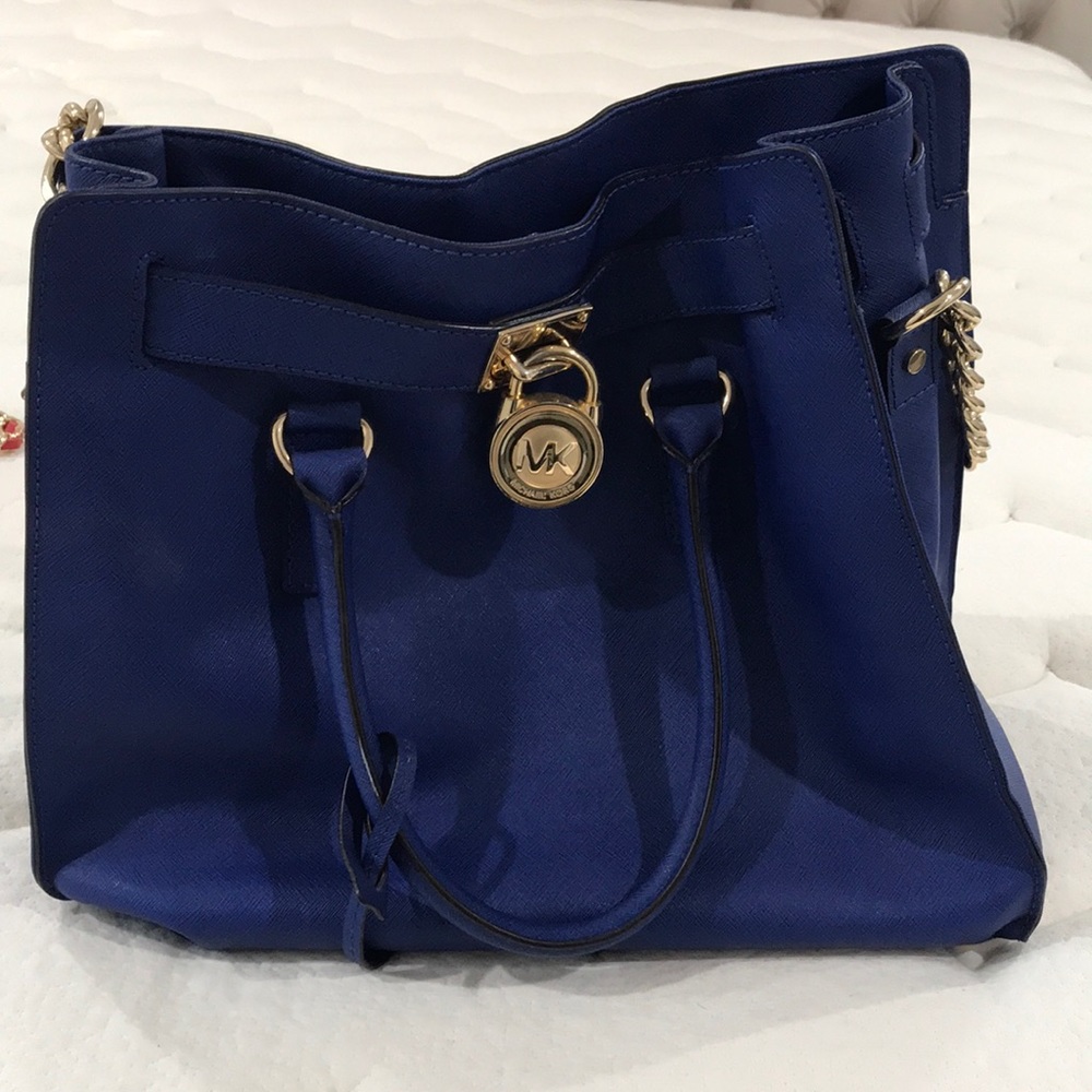Michael kors purse